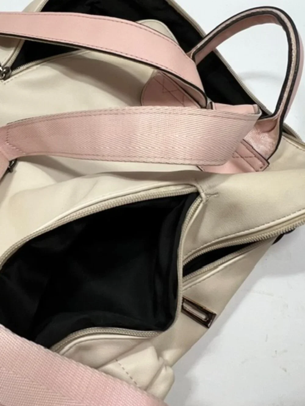 Cluci Cream/Pink w/Floral Front-Pocket Vegan Leather Backpack EUC